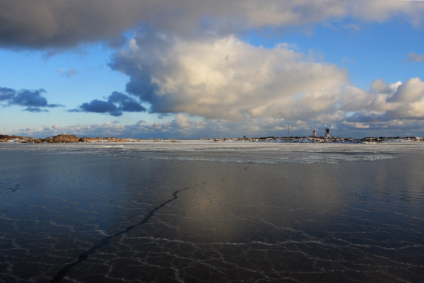 UTÖNKIN YMPÄRILLÄ ON JÄÄTÄ RIITTÄNYT