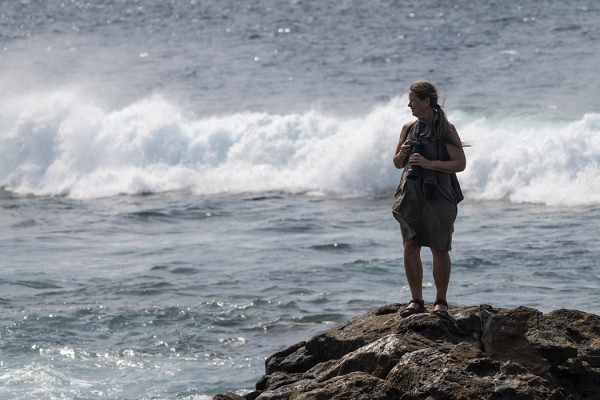 OUTI VIIHTYI RANNOILLA