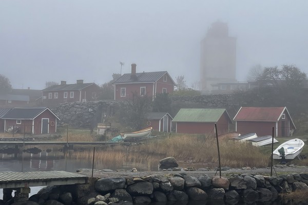 KESKIPÄIVÄN "VALOT"